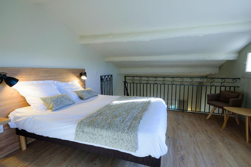 Hotel Belesso 퐁비에이유 외부 사진